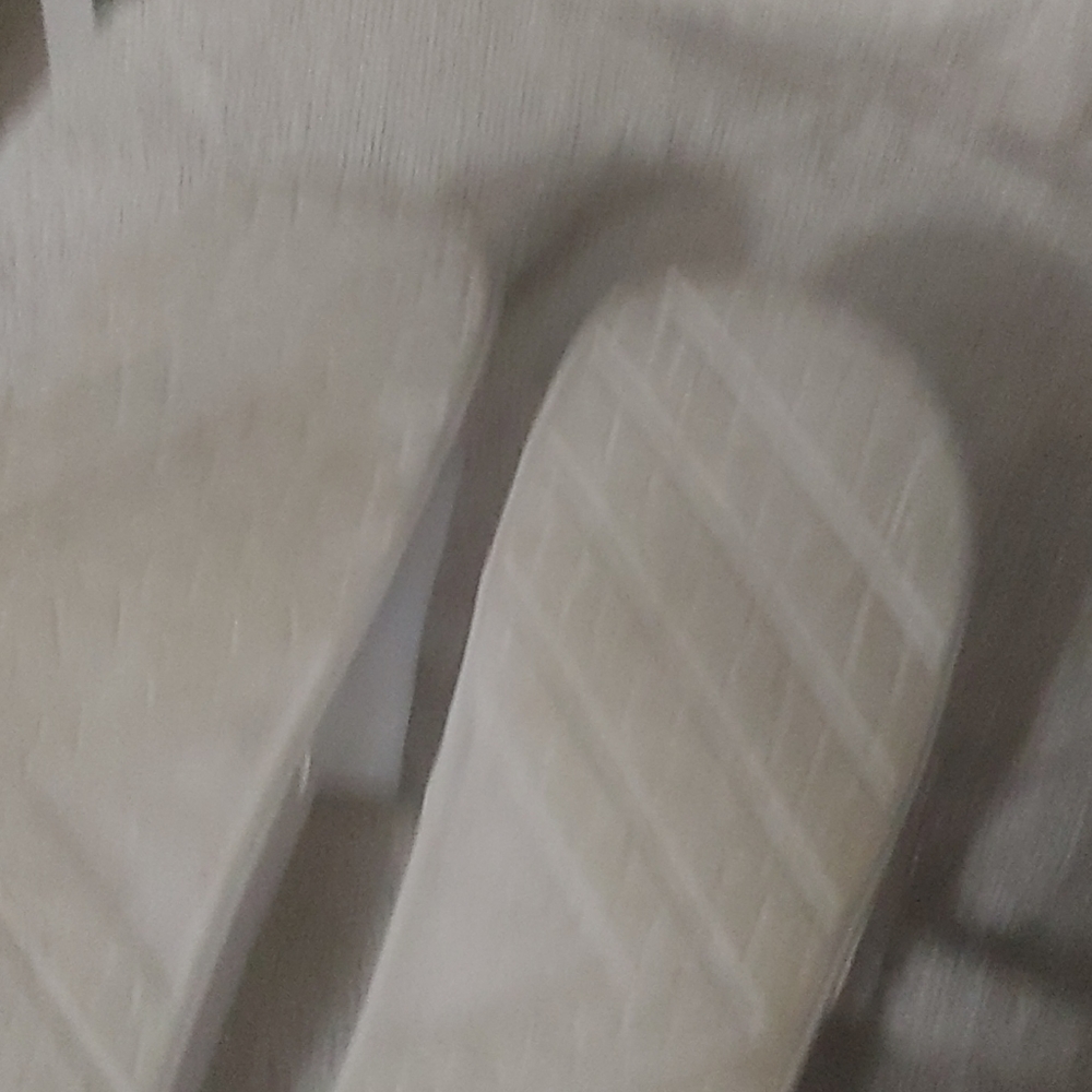9 - Picture 2 of 3